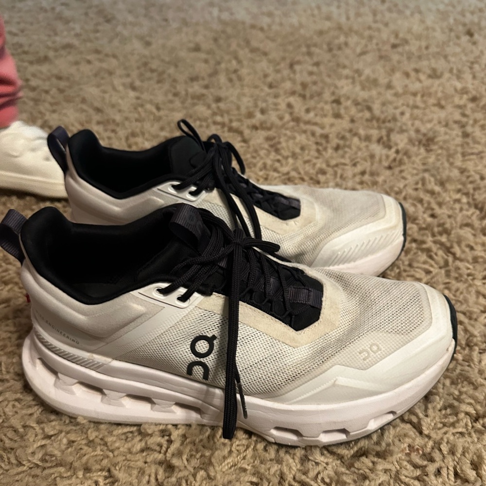 On Running Monochrome Performance Sneakers - Picture 2 of 5